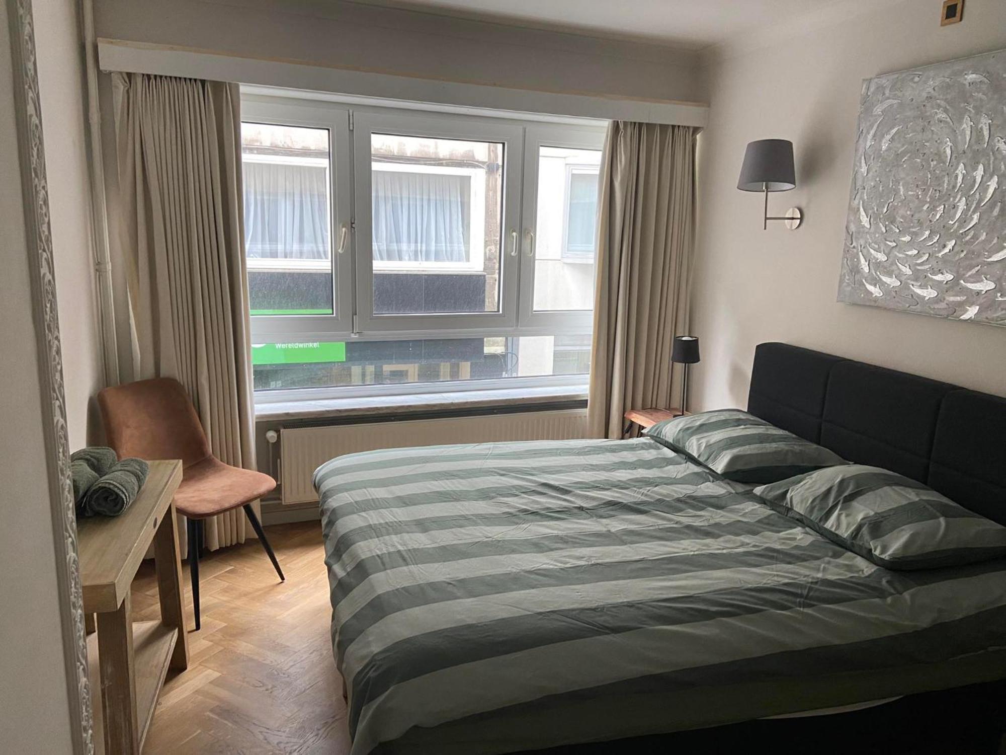 Centraal Gelegen Gezellig Verblijf Met Groot Terras Ostende Extérieur photo